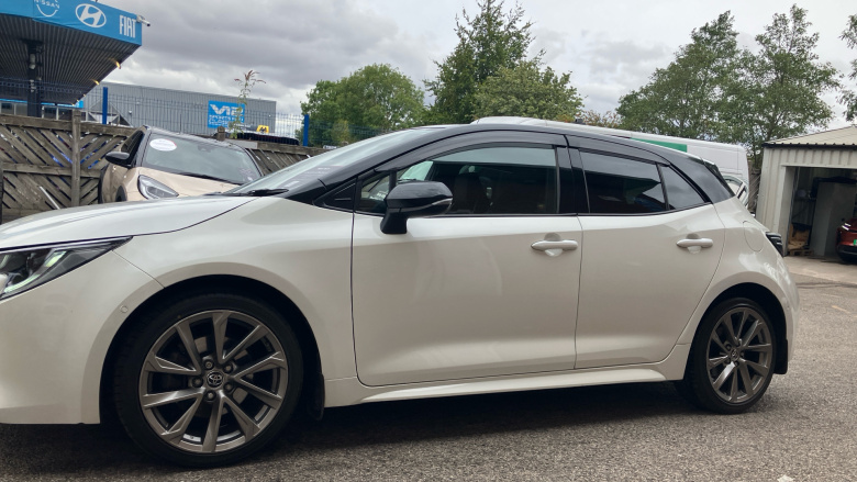 Toyota Corolla 2.0 VVT-i Hybrid Excel 5dr CVT Hybrid Hatchback